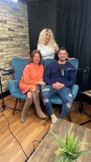 Anton Danyluk | Fitness Coach | Author | Entrepreneur on Instagram: "This weeks guest is the beautiful @hannahelizinsta 🥰 We discuss love island, family life, her glamour model days & dating life. Watch the full episode, link in bio🎙️"