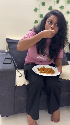 Peaceful after work vlog 🌻🫂🌟👗🛍️#vlog #livingalone #independent #goodnight #food