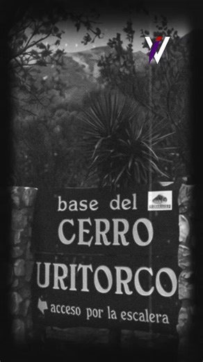 El Cerro Uritorco: el misterio que sigue latiendo en el corazón de Córdoba En el norte de la provincia de Córdoba, a pocos kilómetros de Capilla del Monte, se alza una de las montañas más enigmáticas de la Argentina. El Cerro Uritorco no es solo un destino turístico ni un desafío para los amantes del trekking: es, desde hace décadas, un punto de atracción para quienes buscan respuestas, energía y experiencias que escapan a lo cotidiano. Con casi dos mil metros de altura, el Uritorco domina el pa