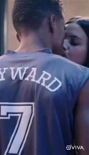 Greenhouse Academy: Daniel and Hayley's Second Kiss