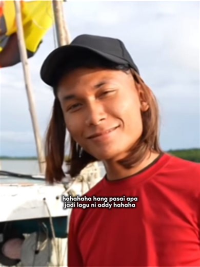 Penampilan Lucu Addy Oii di Lagu ISA ISARB