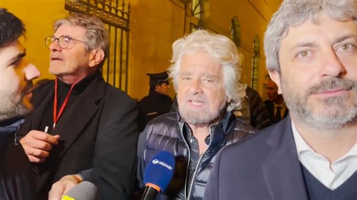 Beppe Grillo torna in tv dopo nove anni e sceglie Fazio