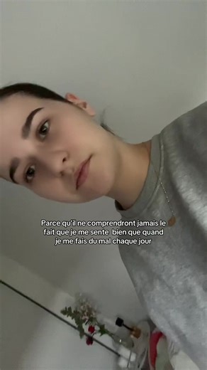 Vidéos de jade.cdmr (@jade.cdmr4) avec son original - jade.cdmr