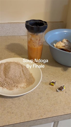 FINALE (@princessefinale)’s videos with thoughtful piano melody(1499101) - naopapa