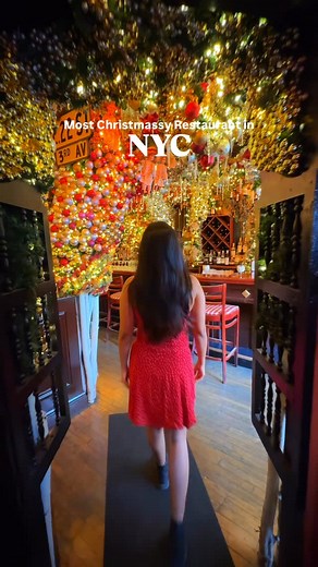 🎄ROLF’S: Know before you Go⤵️⁠ ⁠ ROLF’S is the most magical and festive German restaurant in NYC ⁠that you can’t miss during the Holidays! The moment you step in, you are all bound to be in smiles and feeling the festive vibes! ⁠🥰⁠ ⁠ ⁠Located at 22nd Street and 3rd Avenue, this NYC iconic restaurant has Christmas decor with 200,000 lights with more than 15,000 ornaments ALL YEAR ROUND! With such amazing decorations, it’s a hotspot during holidays with never ending line & wait! ⁠ ⁠ So it’s best