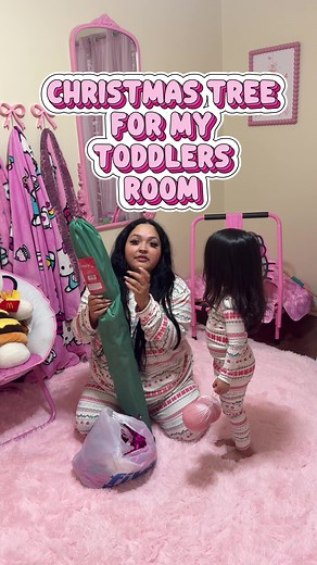 Decorating Toddler Room for Christmas