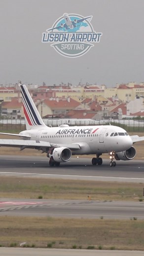 Baby Bus! Rare Airbus A318 landing at Lisbon Airport, only 6 a318 active (from AirFrance) #lisbonairport #aviation #lisbonairportspotting #airplanespotting #planespotters #planespotting #lisbonportugal #lisbon #airportspotting #airbus #airplane_lovers #airplaneview #planegeek #aviationlover #avgeek #aviationphotography #aviationdaily #landing #aircraftidentification #lisboa #aeroportodelisboa #airport #pilot #crew #travel #holidays #airbuslovers #a318 #a318lovers #airfrance | Lisbon Airport Spot