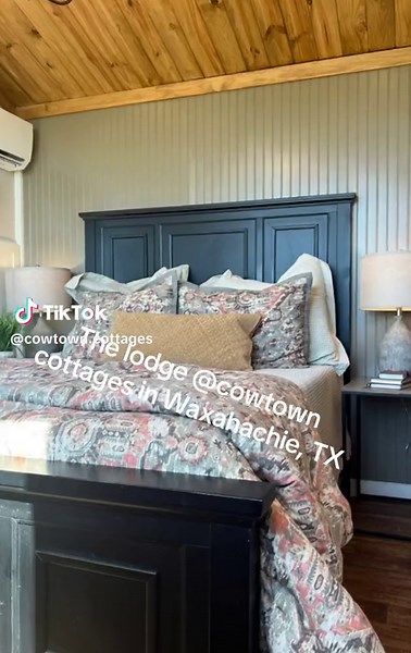 The lodge at cowtown cottages in Waxahachie, TX is a dream boat! Yes, we will deliver to you! #cowtowncottages #Tinyhome #Tinyhomes #TheChrestos #Waxahachie #Burleson #Kerens #Airbnb #Lake #Lakesidecabin #Staycation #Vacationrental #Tinyhomesforsale #viralvideo