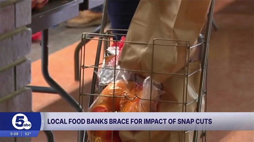 Food banks, families brace for changes in SNAP benefits