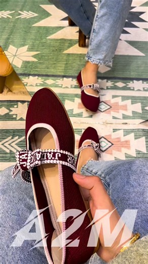 A2M Store on Instagram‎: "شكل كلمه تحفه 🥺♥️ ارق واجمل واخف برلينه هتشوفيها فحياتك خفيفه جدا ولا اكنك لبساها وسعرها 🤏🏻فكه 📍عناوين الفروع: - فرع الاحذيه: محله زياد - محل A2m - بجوار حلويات هبه - ⁠فرع الميكب: الجمعيه الزراعيه - محل A2M - بجوار صيدليه شوشه ❗️متاح توصيل لأي مكان 🛵 ❗️ومتاح شحن محافظات 🚚 01115010760 01124201446 #كل_اللي_تحتاجيه_في_A2M_هتلاقيه #A2M #تريند_جديد #تريند"‎