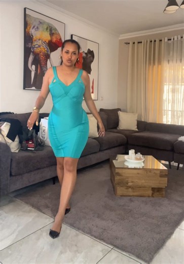 Robe Élégante : Mode Malgache pour TikTok