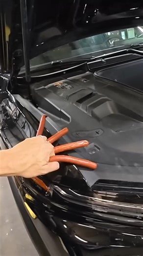 Testing the Silverado EV Pinch… Ouch! #pinchtest #electricvehicle #fblifestyle | Hoovie's Garage