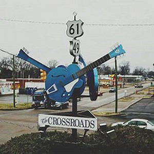 The Crossroads intersection of Highways 61 and 49 in Clarksdale, Mississippi.This location is significant in blues music folklore as the place where blues musician Robert Johnson is said to have made a deal with the Devil to gain his musical talent. #americanamusicsociety #blues #robertjohnson | Americana Music Society