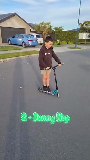 4 Easy Scooter tricks you should learn before tailwhip!