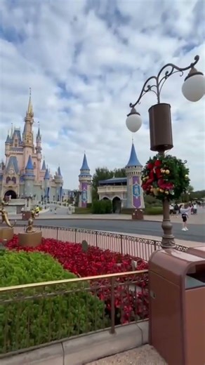 Live from USA 🇺🇸 Disneyland Orlando Florida ✨ Magical Day Vlog | Trending Travel Shorts 2026