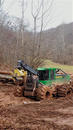 Behind the Scenes of AFP Logging and Lumber in West Virginia 🪵🌲🚁