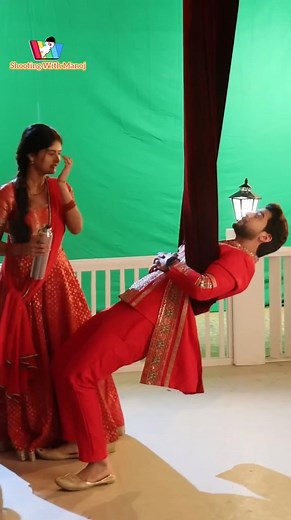 3M views · 17K reactions | Couple Romantic Behind Scene ️ #viralreelsシ #viralreels #reelsviralfb #reelstrending #trendingreels #shootingvideo #shooting #BTS #behindthescenes | Shooting With Manoj | Facebook
