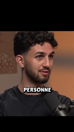 Il gagne de l’argent grâce à lama Faché 🤯￼