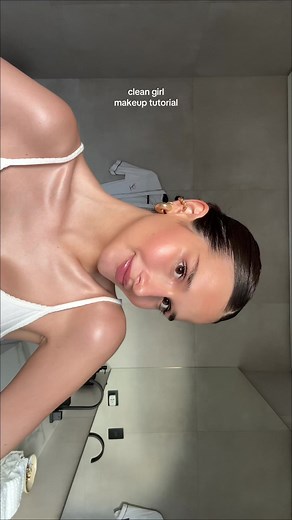 Clean Girl Makeup Tutorial