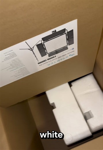 Good lighting is essential for dance creators💡HONEST OPINION! Invest now instead of trying the cheapest options and wasting twice more money later. I was looking for affordable but professional lighting for my choreographies, and I found Instarter Scectar RGB Led Panel 5.0 Stativ-Kit. I ordered them myself. Two lights with two tripods, which is honestly crazy for this level. They have both clean white light — warm or cold — and full RGB colors. You can choose literally any color from the app an