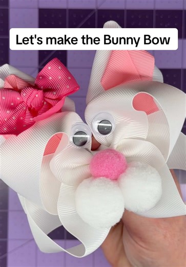 Easter Bunny hairbow tutorial #hairbows #diybows #easterbunnybow #hairbowtutorial #bows
