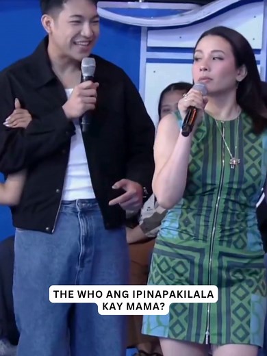 Ay kabogera, nag-split tapos tsaka nag-hi kay tita! 😆 Watch #ItsShowtime every 12:00 p.m. from Monday to Saturday on GMA. Watch the full episodes of your favorite GMA shows on the new GMA Play app. Download now on Google Play and App Store. Also available on GMANetwork.com/GMAPlay and Android TVs! #gmanetwork #kapuso #fyp #darrenespanto #karylle #ItsShowtime