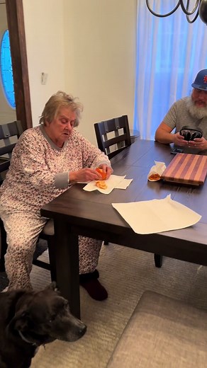 Testing the orange peel theory on my mother #orangepeel #BadGranny #Granny #funny #motherdaughter #family
