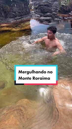 Piscinas Naturais no Monte Roraima: Descubra e Mergulhe!