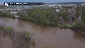 NEW VIDEO: The town of #Midland, MI is partially submerged after the Edenville Dam failure. Heavy #rain has inundated parts of the midwest. Tune to @WeatherNation to learn who could be dealing with the heavy rain threat today. #MIwx | WeatherNation