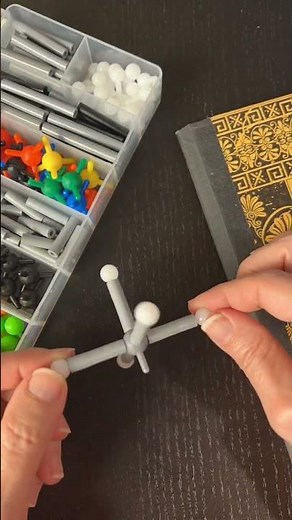 Chemistry model kit: 3 geometries for an octahedral center (sp3d2)