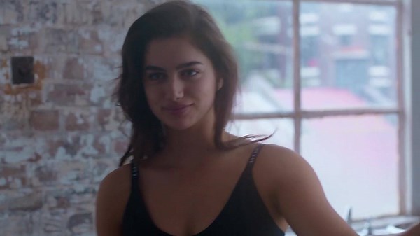 213K views · 3.3K reactions | BONDS Comfy Livin | Dustin Martin 4 | Facebook