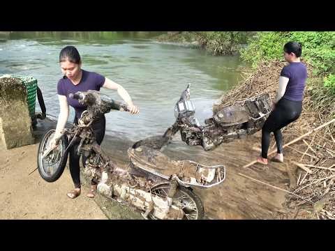 Mechanical Girl Repairs Water-Damaged Motorbikes From Flood Damage to Full Recovery