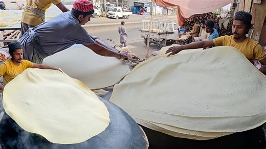 Biggest Manda Roti Making | Wooden Tandoori Rumali Matka Roti - Street Food Karachi Roll & Samosa Patti Makers. #roti #makers #samosa | Must Taste