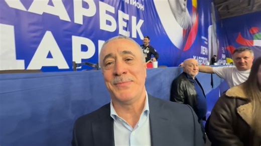 Vyacheslav Abdusalamov on Instagram: "Арсен Фадзаев и Омар Муртузалиев по итогам матчевой встречи Осетия - Дагестан. @fadzaev_arsen @a.v_wrestdag"