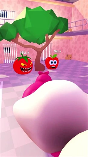 HUNGRY MOMMY SNAKE VS HUNGRY WORM PRISON RUN! #roblox #short