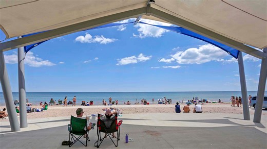 Two Rivers summer fun includes Central Park concerts, Bands on the Beach and more