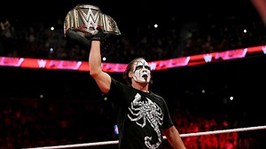 Sting spoils the reveal of Seth Rollins’ statue: Raw, August 24, 2015