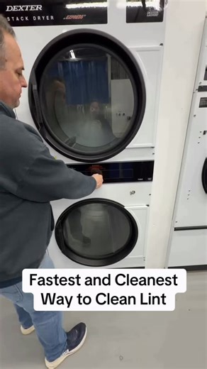 Fastest and cleanest way to clean lint. #laundry #lint #cleaning #clean #oddlysatisfyingvideo | Lint Lovers
