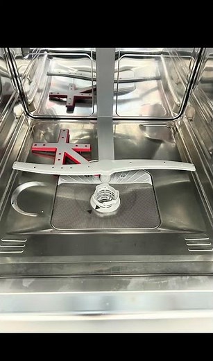 Meet the new **Bosch 500 Series Dishwasher 🔥