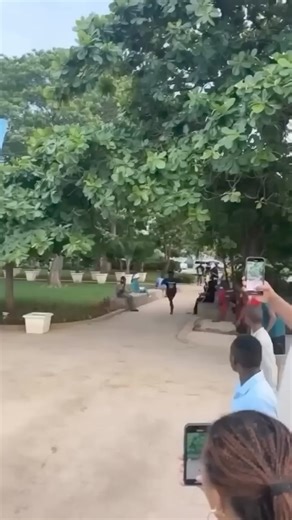 408K views · 5.1K reactions | 藍#viral #fails #epicfails #funnyfails #funny #funnyvideo | CoCa Channa Farm | Facebook