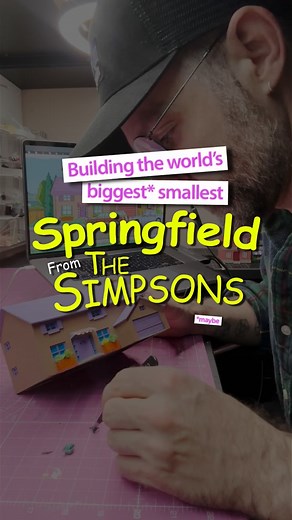 Episode 9 of 70: (Stupid) Flanders House. 740 Evergreen Terrace, Springfield’s beacon of faith and tidiness. Rebuilt by the townsfolk after Hurricane Neddy (Season 8). Every brick blessed, every neighbour judged. This was one of my first builds so it looks a bit scrappy compared to the rest… also - can we just appreciate how much of a banger this tune is? 😅 @thesimpsons #thesimpsons #simpsons #springfield #miniature #modelmaking #handmade | Paper Dandy