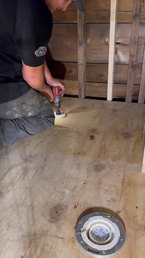 Installing shower ‼️‼️🔥🔥👊🏼👊🏼 #reelsvideoreelsfb #reelsvideo #reelsfb #reelsviral #plumbing #plumber #hardwork #plumbers #bluecollar #worldplumbers #plumbingservices #plumbingservices #plumberslife #plumbers | Kenco Plumbing & Drains