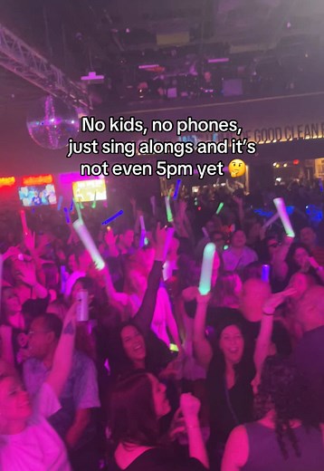 Over 30s Night: Fun with No Kids, No Phones