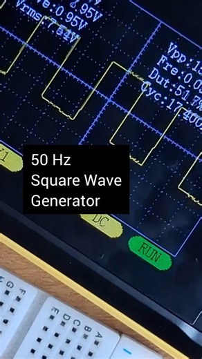 50 Hertz square wave generator #squarewave #diyelectronics #electronic #shorts