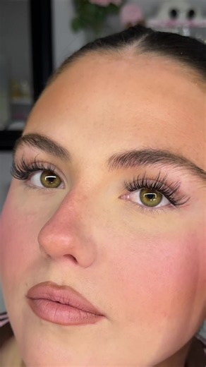 Easy Lash Cluster Application with Wusha OV Kit