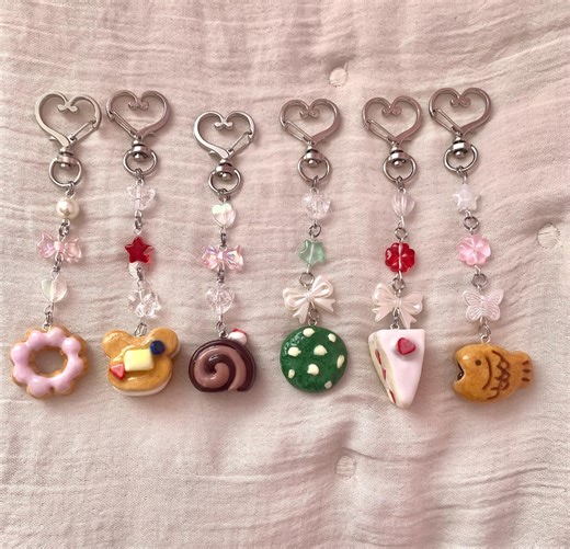 Handmade Japanese Pastry Keychains – Cute Polymer Clay Charms | Mochi Donut, Strawberry Cake, Taiyaki, Cake Roll, Pancake & Matcha Cookie - Etsy