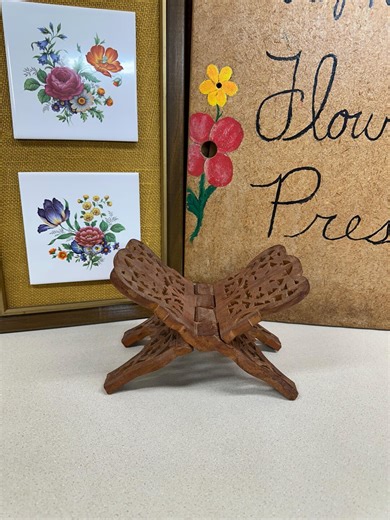 Vintage Wood Stand Bible Book Holder Folding Wooden Display Piece Home Decor Farmhouse Decor Cottagecore- SEE DETAILS - Etsy