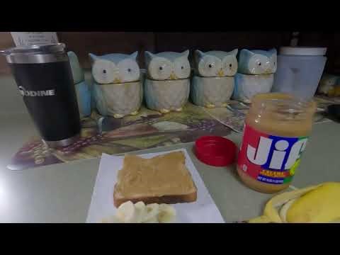 Easy Toasted Peanut Butter & Banana Sandwich