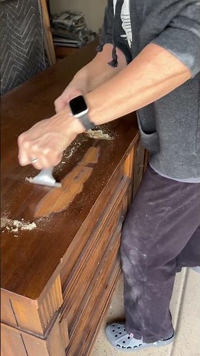 How to strip a dresser top in under 30 minutes!