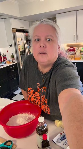 21 reactions · 10 comments | WHITE CHOCOLATE & CRANBERRY COOKIES: wonderful for the fall/holiday season! #homemade #fall #cookies #cranberry #brunchideas | Stephanie Stewart Longstreth | Facebook